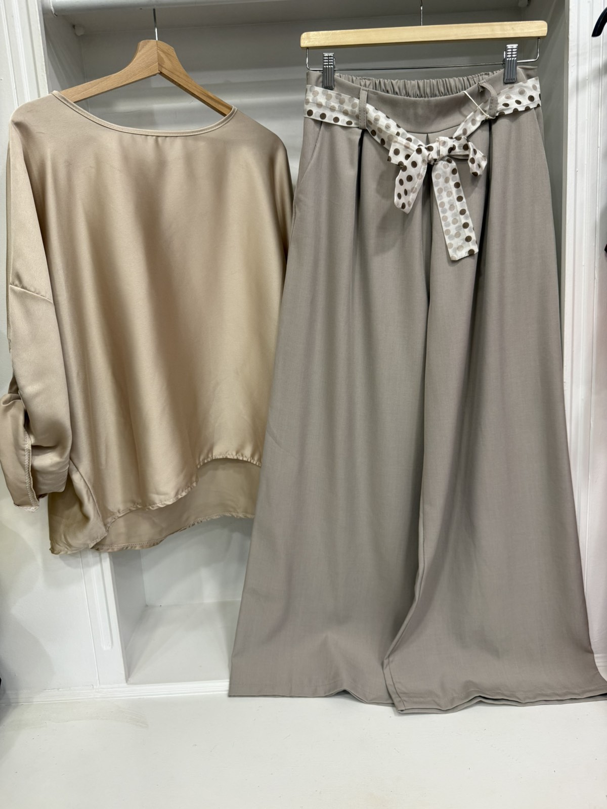 ΟΛΑ 10€ & 20€ - Η νέα φθινοπωρινή συλλογή τού Be Queen of Fashion είναι εδώ! 44 ΟΛΑ 10€ & 20€ - Η νέα φθινοπωρινή συλλογή τού Be Queen of Fashion είναι εδώ! 43