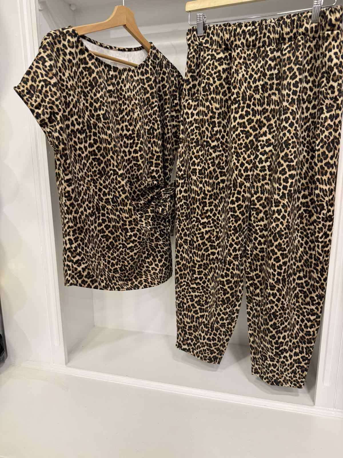 ΟΛΑ 10€ & 20€ - Η νέα φθινοπωρινή συλλογή τού Be Queen of Fashion είναι εδώ! 38 ΟΛΑ 10€ & 20€ - Η νέα φθινοπωρινή συλλογή τού Be Queen of Fashion είναι εδώ! 37