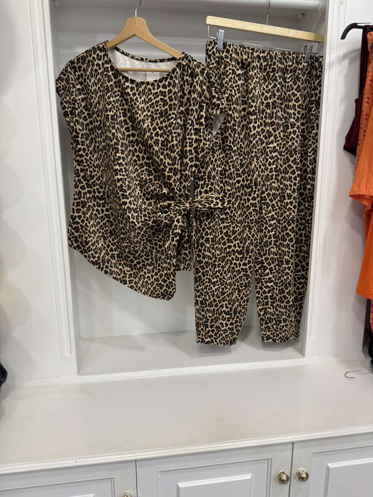 ΟΛΑ 10€ & 20€ - Η νέα φθινοπωρινή συλλογή τού Be Queen of Fashion είναι εδώ! 32 ΟΛΑ 10€ & 20€ - Η νέα φθινοπωρινή συλλογή τού Be Queen of Fashion είναι εδώ! 31