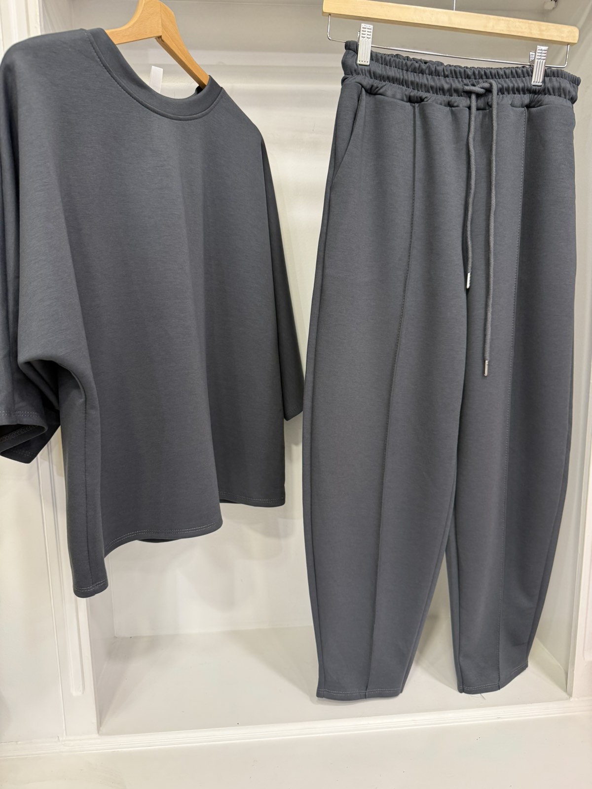 ΟΛΑ 10€ & 20€ - Η νέα φθινοπωρινή συλλογή τού Be Queen of Fashion είναι εδώ! 8 ΟΛΑ 10€ & 20€ - Η νέα φθινοπωρινή συλλογή τού Be Queen of Fashion είναι εδώ! 7