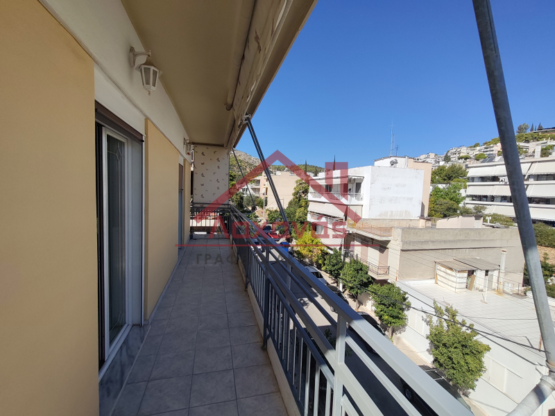 Χαϊδάρι: Πωλείται διαμέρισμα 70 τμ., 3ου ορόφου 4 Χαϊδάρι: Πωλείται διαμέρισμα 70 τμ., 3ου ορόφου 3