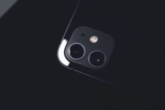 ΓΕΩΠΟΛΙΤΙΚΗ | Το Smartphone ως νέο πεδίο μάχης 23