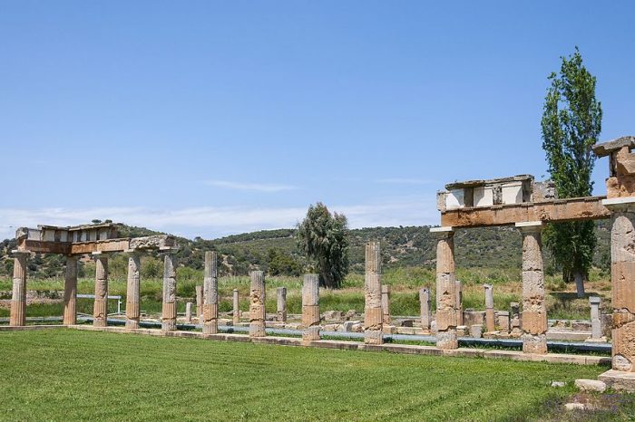 Φθινοπωρινές Αποδράσεις: Πού θα πάμε τον Νοέμβριο και πόσο κοστίζει 6 Φθινοπωρινές Αποδράσεις: Πού θα πάμε τον Νοέμβριο και πόσο κοστίζει 5