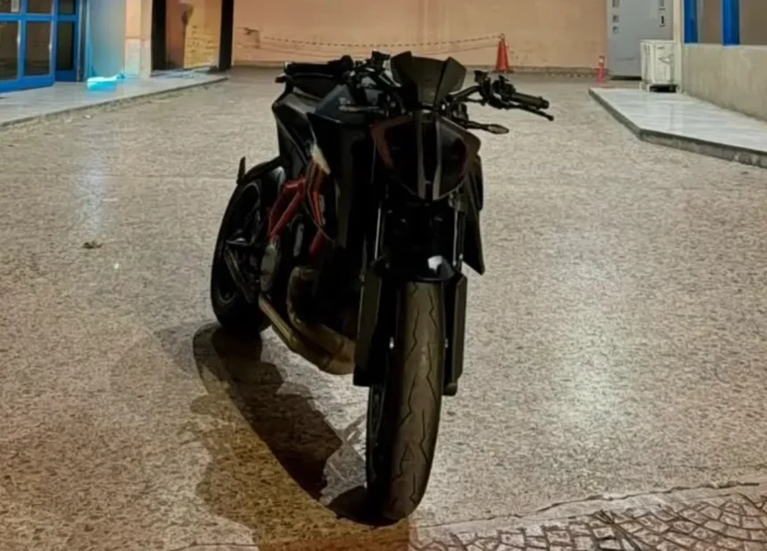 Έκαναν σούζες στη Λεωφόρο Αθηνών και “ανέβαζαν” βίντεο στα social media 15