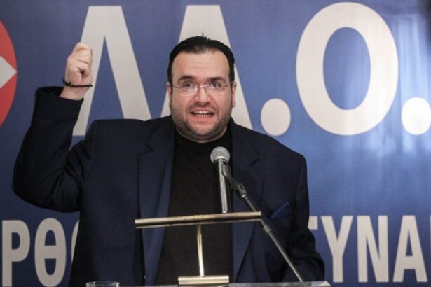 Φίλιππος Καμπούρης: Πώς τον "έκαψε" συντάκτρια της εκπομπής του 99