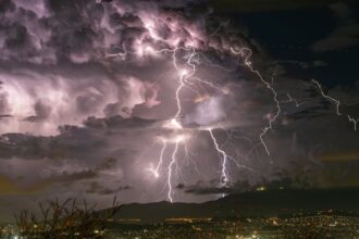 Καιρός: Ο Αρναούτογλου προειδοποιεί για την Αττική - Πότε αναμένονται ισχυρές καταιγίδες 31