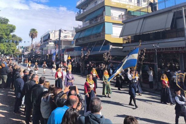 Το Χαϊδάρι γιόρτασε με λαμπρότητα την επέτειο της 28ης Οκτωβρίου 99