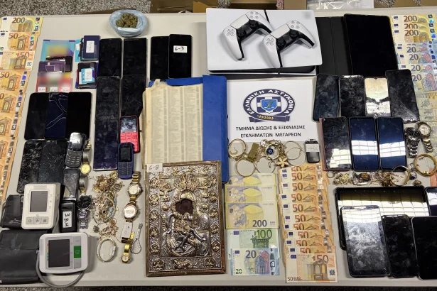 Εξαρθρώθηκε η εγκληματική οργάνωση που "άνοιγε" το καλοκαίρι σπίτια στο Χαϊδάρι 97
